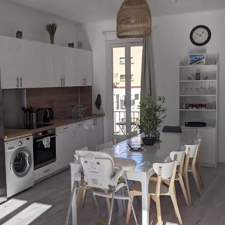 Lina Zoi Apartment Nice