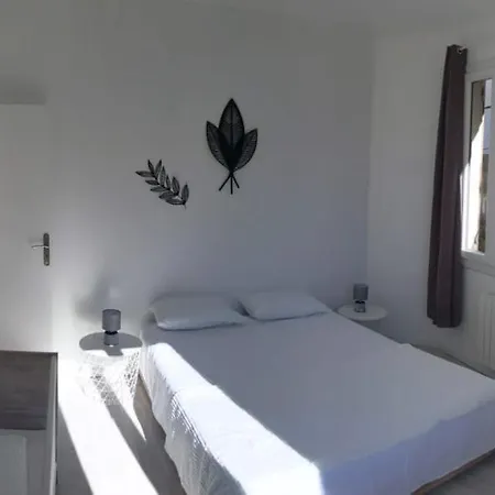 Lina Zoi Apartment